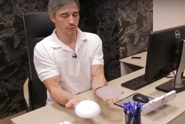 výběr prsního implantátu B-lite